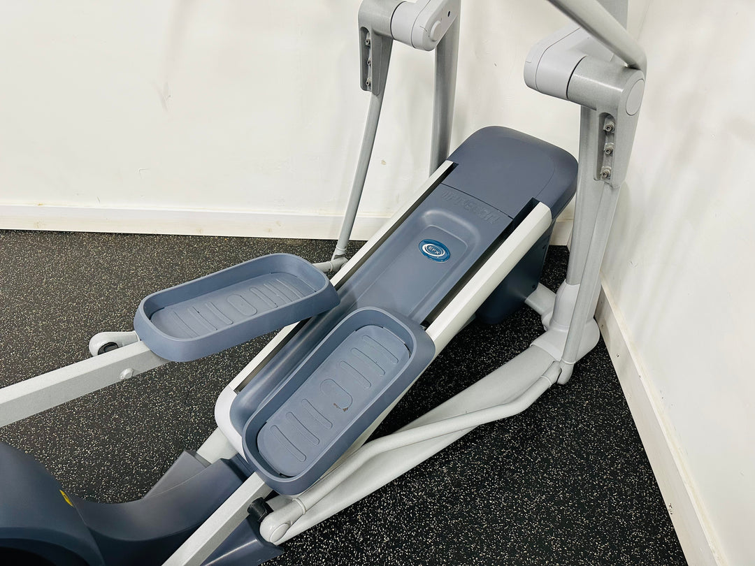 Precor EFX 835 Elliptical