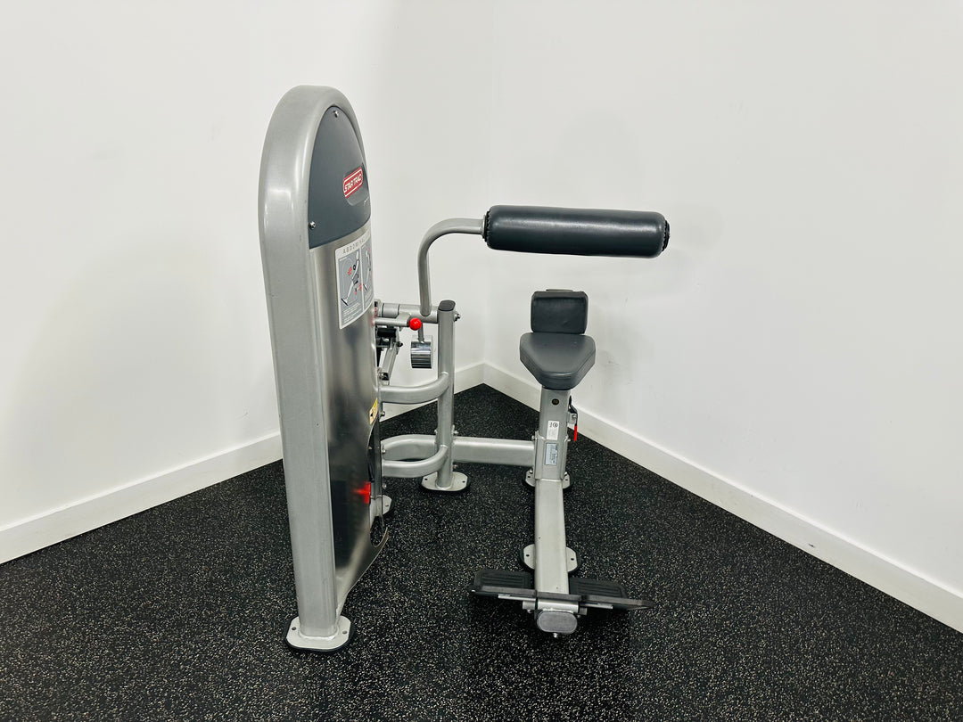 StarTrac Instinct Abdominal/Lower Back Machine