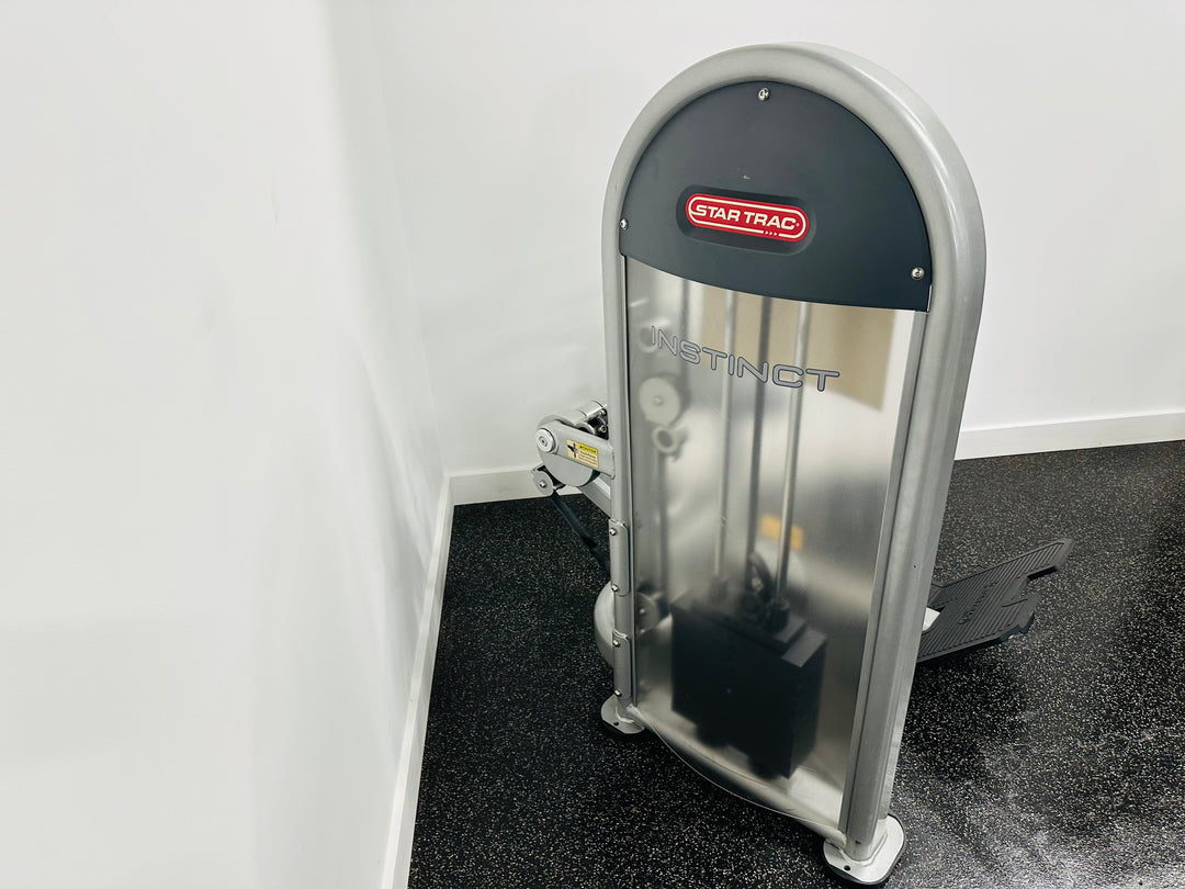 StarTrac Instinct Abdominal/Lower Back Machine