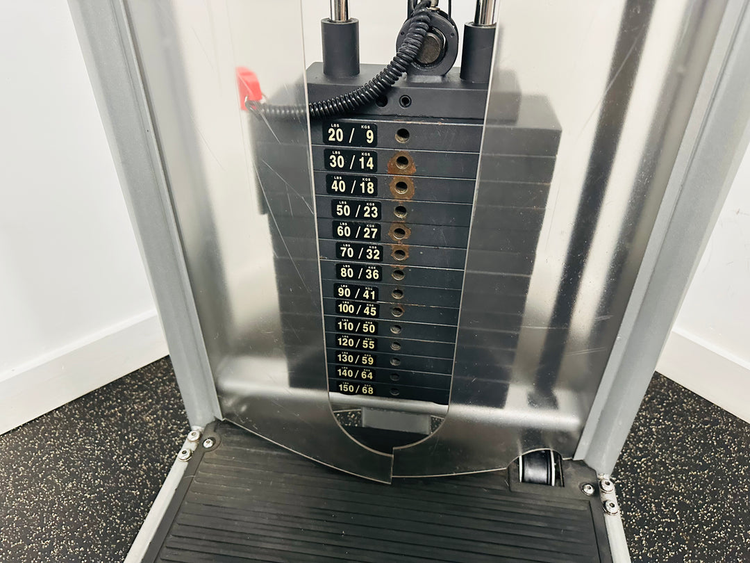 StarTrac Instinct Inner/Outer Thigh – Abductor – Adductor Machine