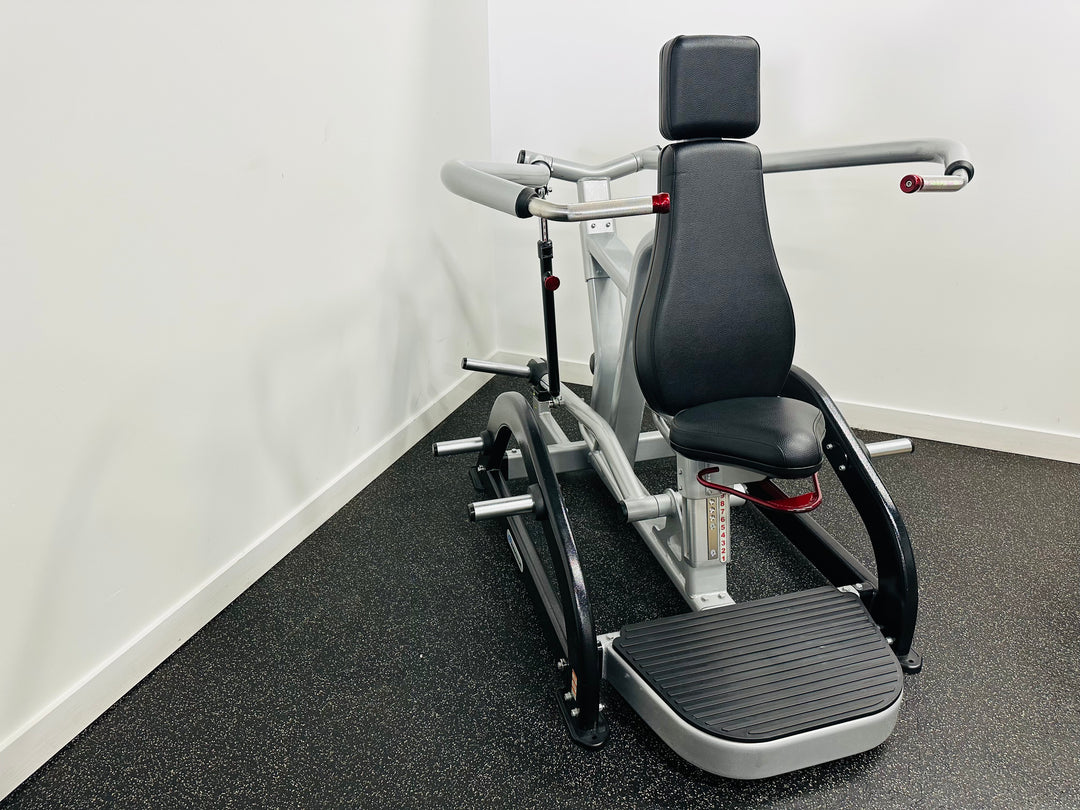 Nautilus Leverage Shoulder Press