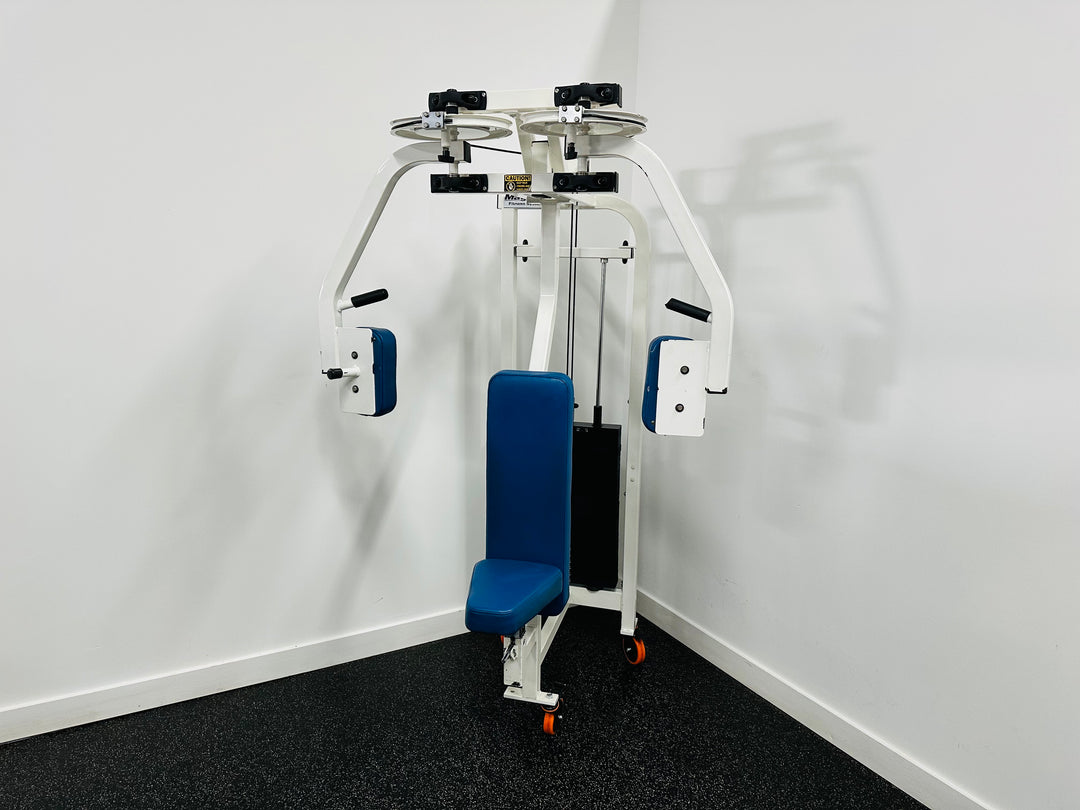 Magnum Fitness Pec Fly / Rear Delt Machine
