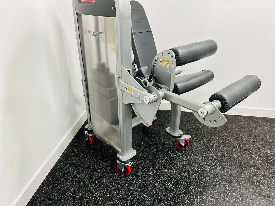 Star Trac Instinct Leg Curl Machine