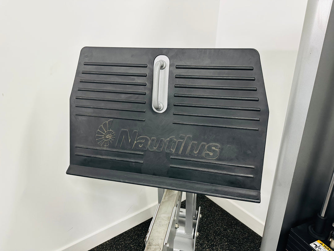 Nautilus Steel Leg Press