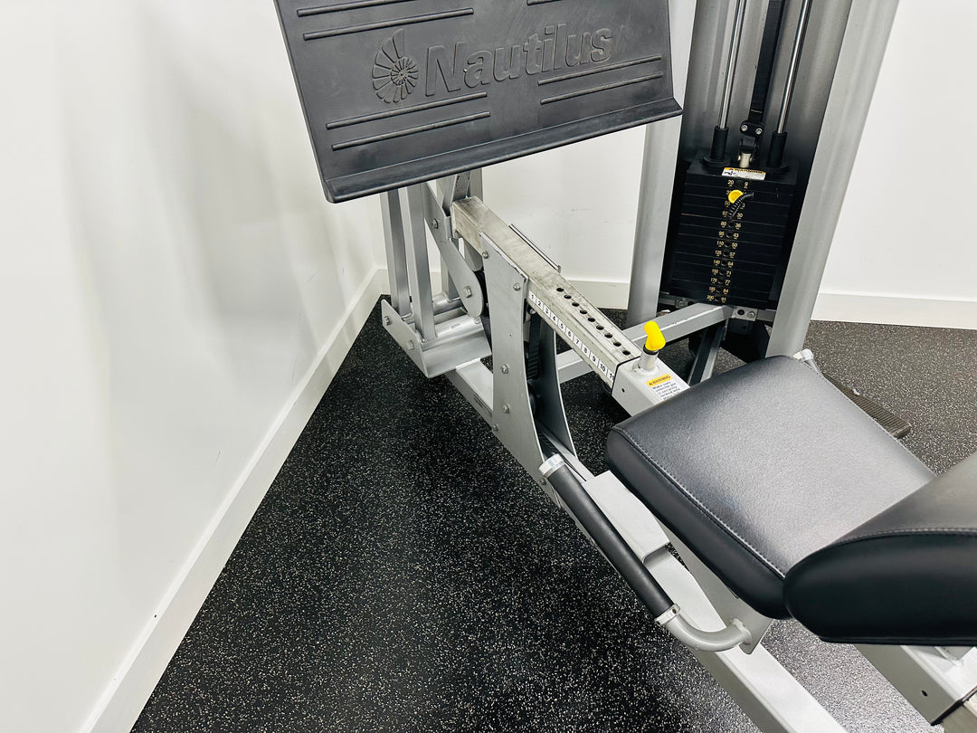Nautilus Steel Leg Press